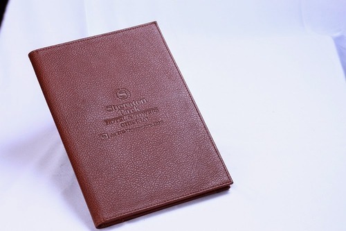 LEATHER DOCUMENT FOLDER